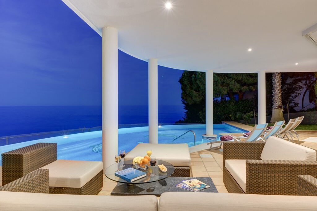 villa con vistas al mar