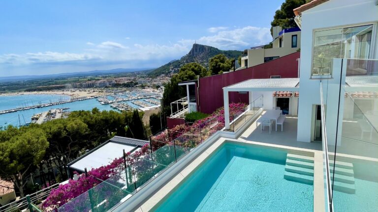 luxury holiday villa in l’estartit 09