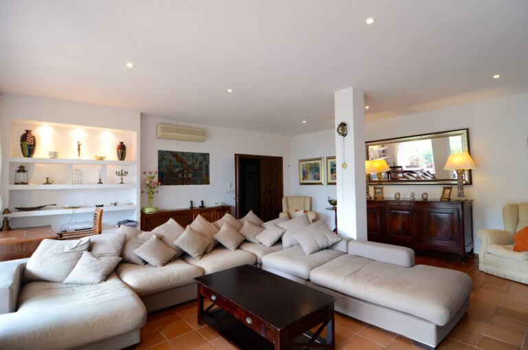 meditarranean villa in sa tuna begur spain35